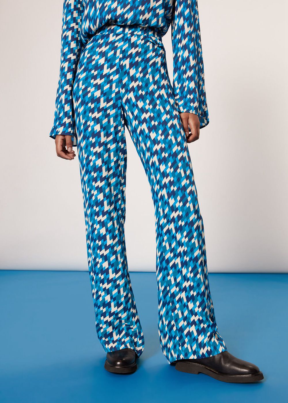 Whistles Diagonal Diamond Flare Pants Blue / Multicolor | US-09418FHAJ