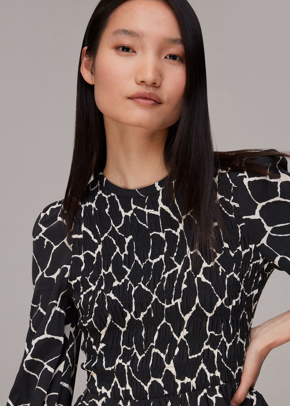 Whistles Giraffe Print Shirred Top Black / White | US-20541ZXHS