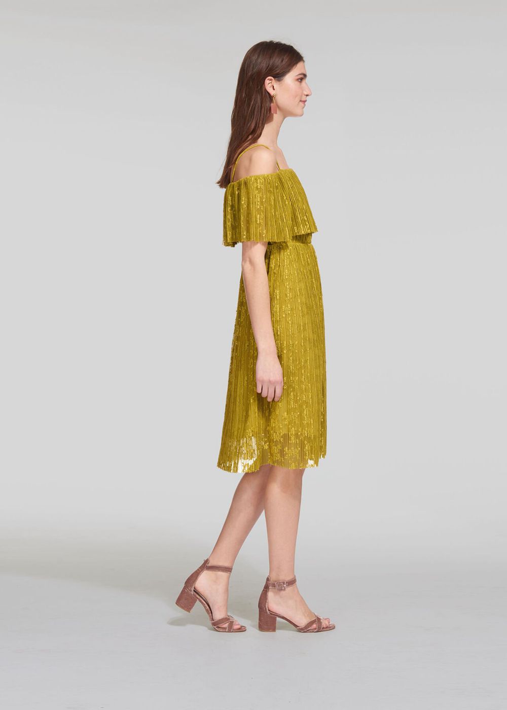 Whistles Off Shoulder Pleated Dress Yellow | US-30258QSOA