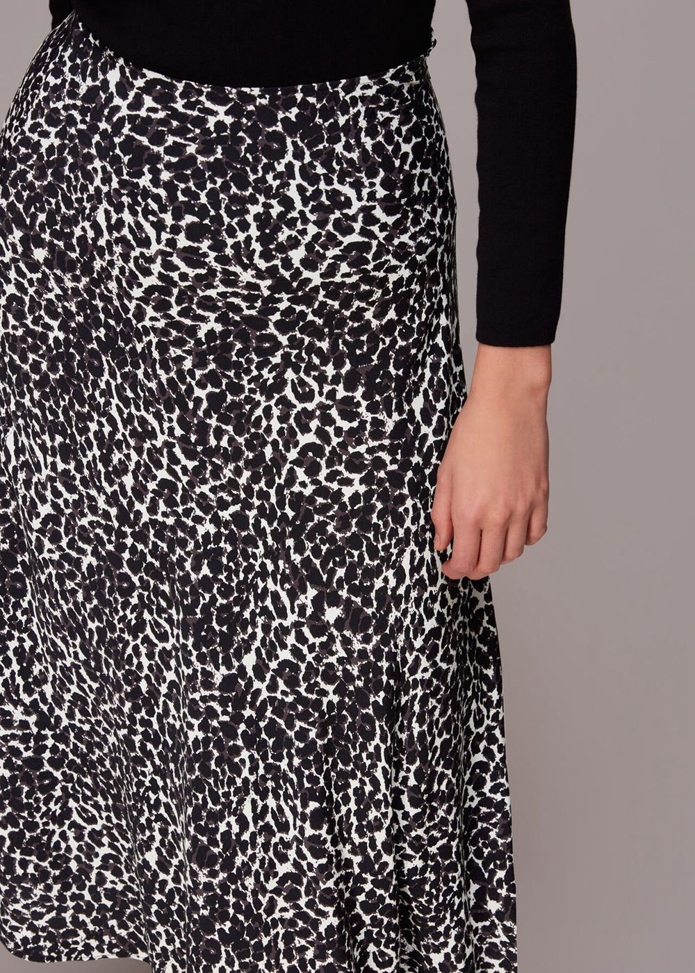 Whistles Shadow Leopard Bias Cut Skirts Black / Multicolor | US-83574CGDV