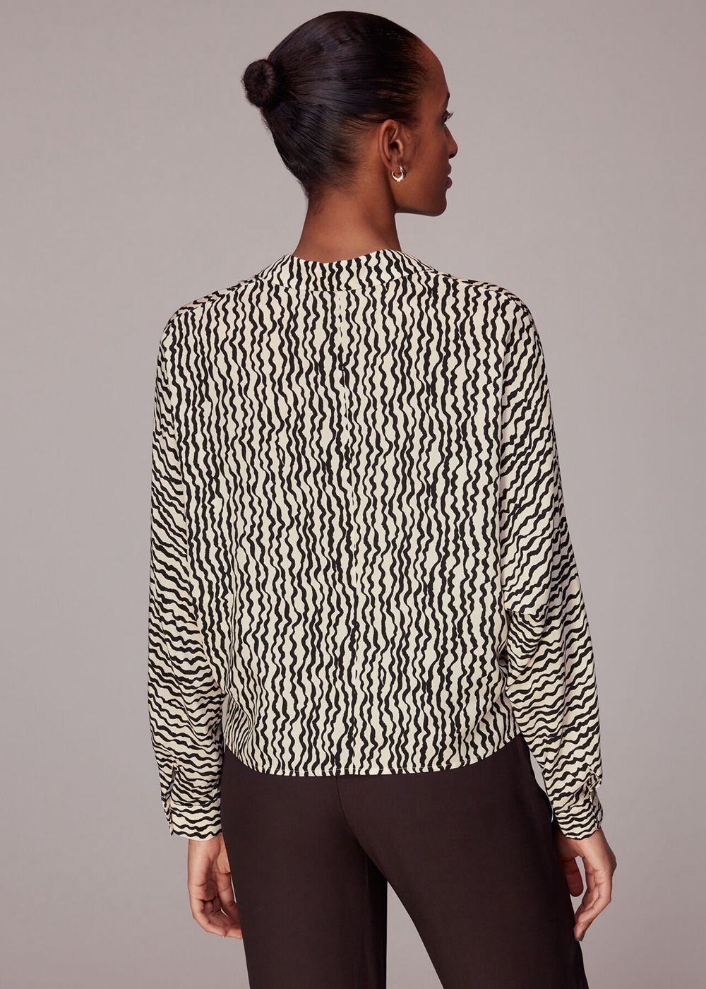 Whistles Wiggle Print Silk Shirts Black / White | US-96304ZJDS